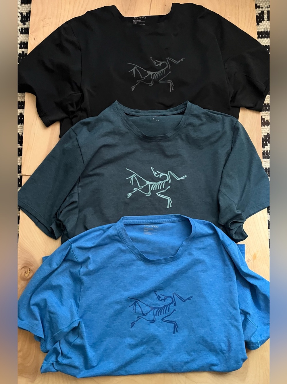Lot Of 3 Arcteryx Cormac Short Sleeve Logo Tees Mens Med Black, Teal, Turquoise